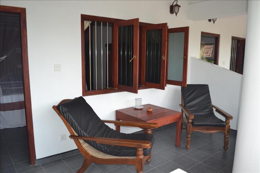 Sunil Garden Guesthouse Unawatuna Extérieur photo